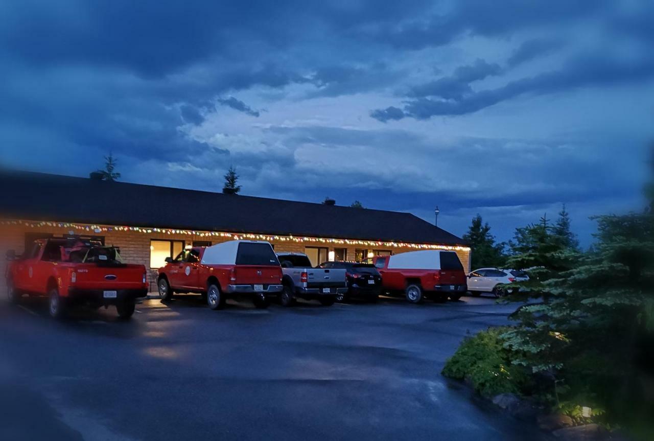 Motel Alexandrin Saint-Georges Buitenkant foto